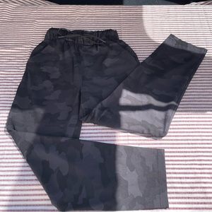 Lululemon joggers